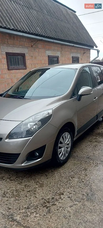 2011 Renault Scenic - мініатюра 31