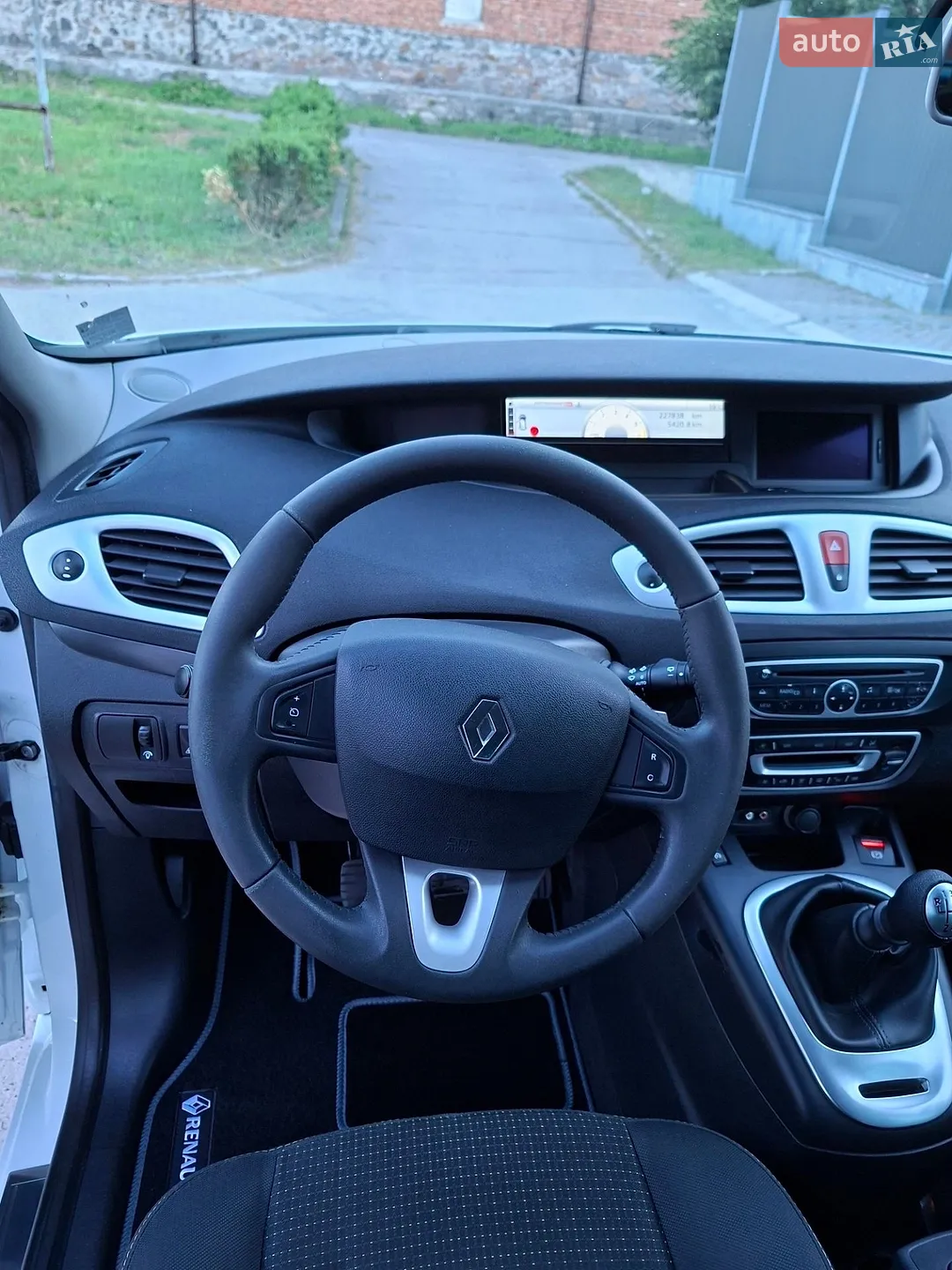 2011 Renault Scenic - мініатюра 72