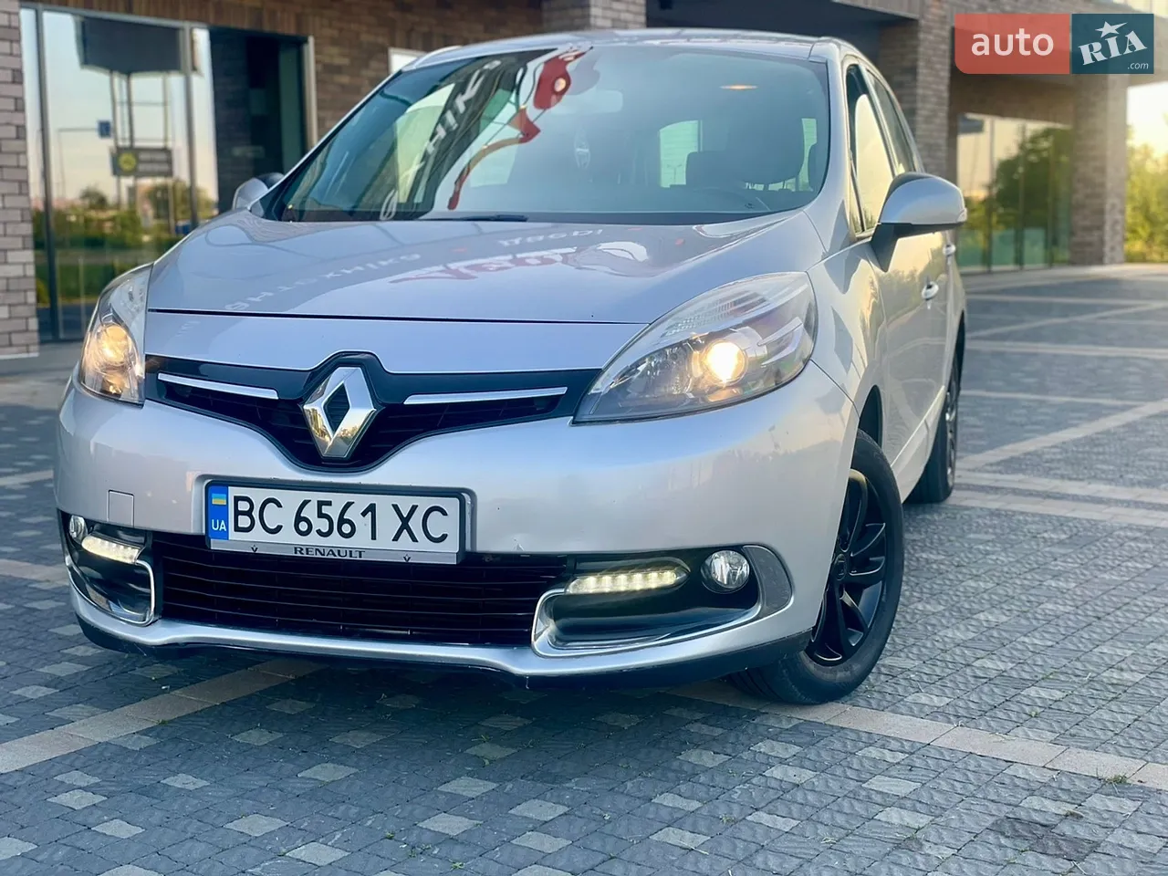 2015 Renault Scenic - мініатюра 11