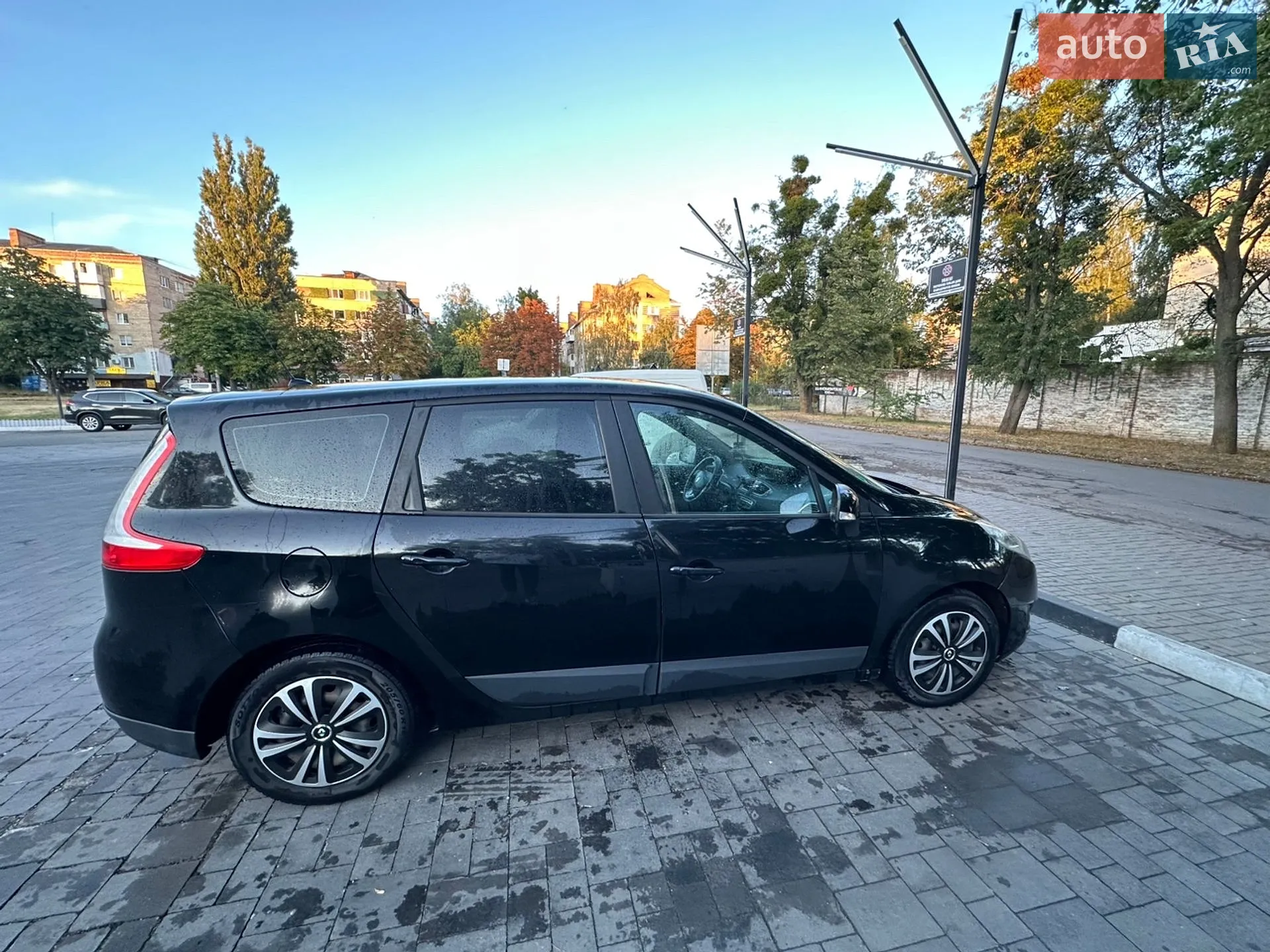 Renault Grand Scenic 2010 VIN VF1JZ1SB644380163 фото оголошення 13 з 16
