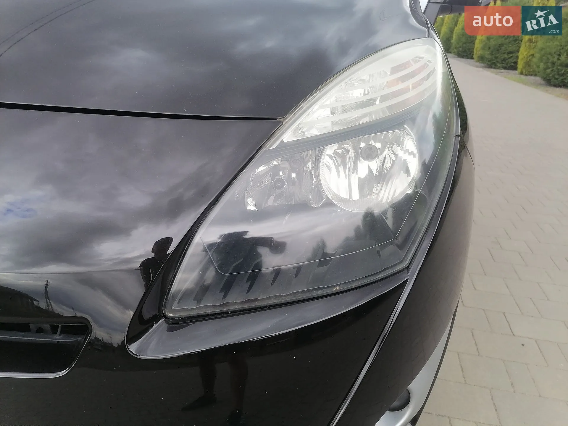 2010 Renault Scenic - мініатюра 11