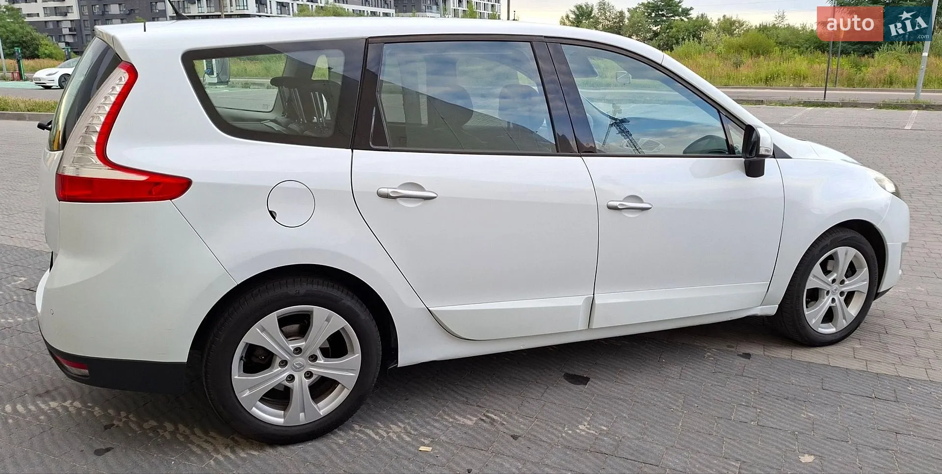 2011 Renault Scenic - мініатюра 22