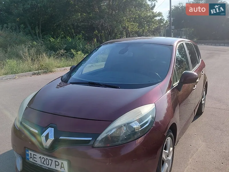 Renault Grand Scenic 2014