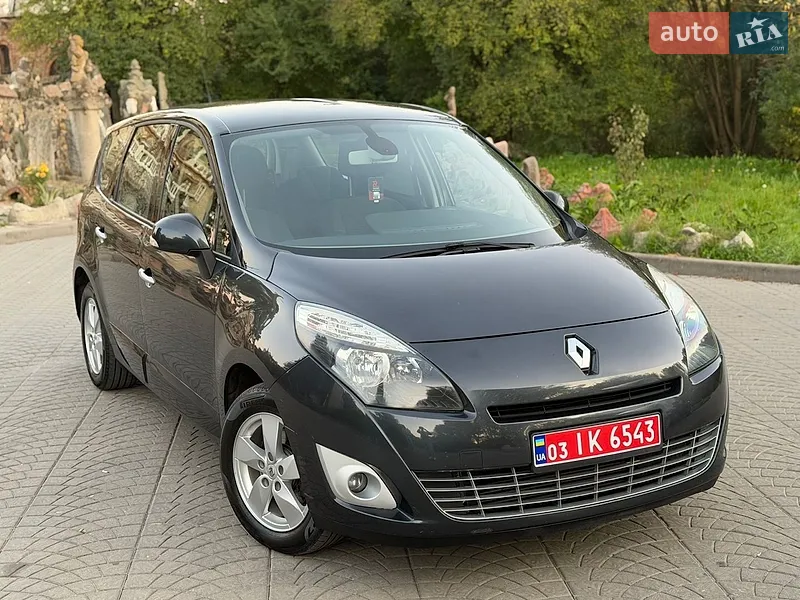 Renault Grand Scenic 2011