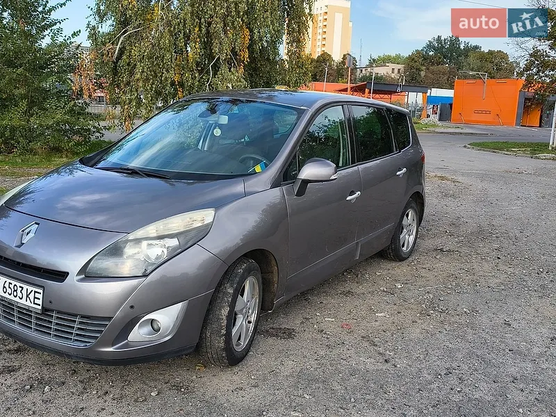 Renault Grand Scenic
