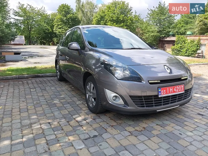 Renault Grand Scenic