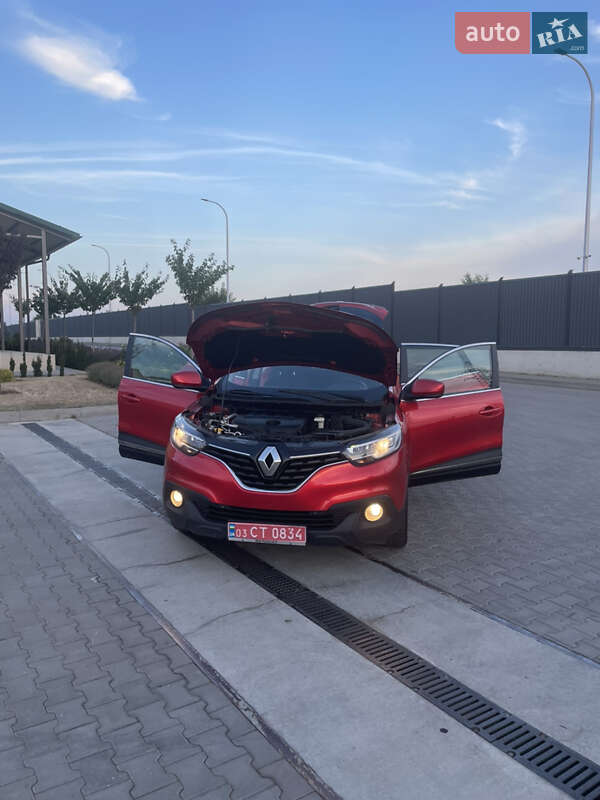 Позашляховик / Кросовер Renault Kadjar 2016 в Луцьку