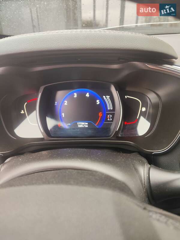 Позашляховик / Кросовер Renault Kadjar 2015 в Олександрії