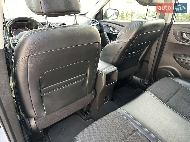 Внедорожник / Кроссовер Renault Kadjar 2017 в Луцке