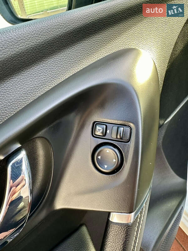 Внедорожник / Кроссовер Renault Kadjar 2017 в Луцке