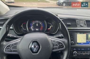 Внедорожник / Кроссовер Renault Kadjar 2015 в 