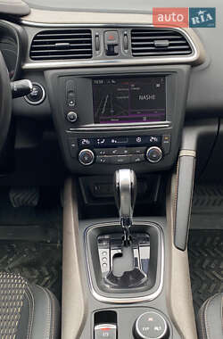 Внедорожник / Кроссовер Renault Kadjar 2016 в 