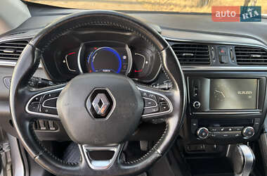 Внедорожник / Кроссовер Renault Kadjar 2016 в 