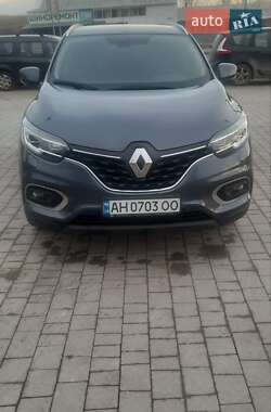 Позашляховик / Кросовер Renault Kadjar 2019 в 
