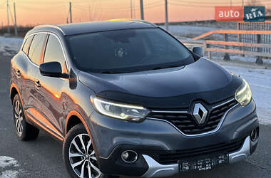 Внедорожник / Кроссовер Renault Kadjar 2015 в 