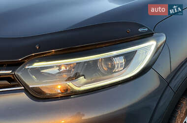 Внедорожник / Кроссовер Renault Kadjar 2015 в 