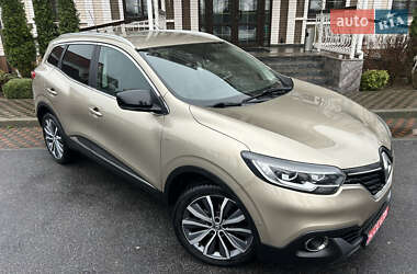 Внедорожник / Кроссовер Renault Kadjar 2016 в 