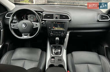 Внедорожник / Кроссовер Renault Kadjar 2016 в 