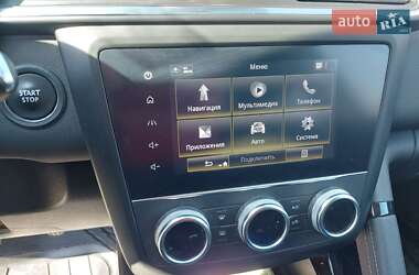 Внедорожник / Кроссовер Renault Kadjar 2020 в 