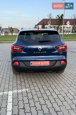 Внедорожник / Кроссовер Renault Kadjar 2016 в 