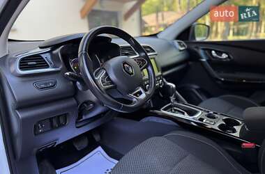 Позашляховик / Кросовер Renault Kadjar 2018 в 