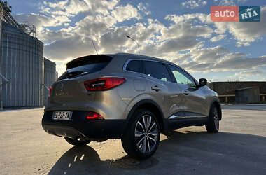 Позашляховик / Кросовер Renault Kadjar 2016 в 