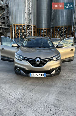 Позашляховик / Кросовер Renault Kadjar 2016 в 