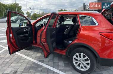 Внедорожник / Кроссовер Renault Kadjar 2017 в 