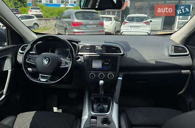 Позашляховик / Кросовер Renault Kadjar 2021 в 