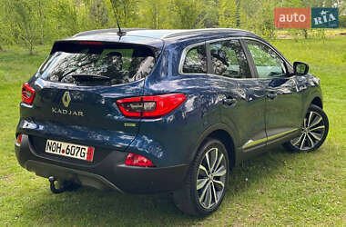 Внедорожник / Кроссовер Renault Kadjar 2017 в 