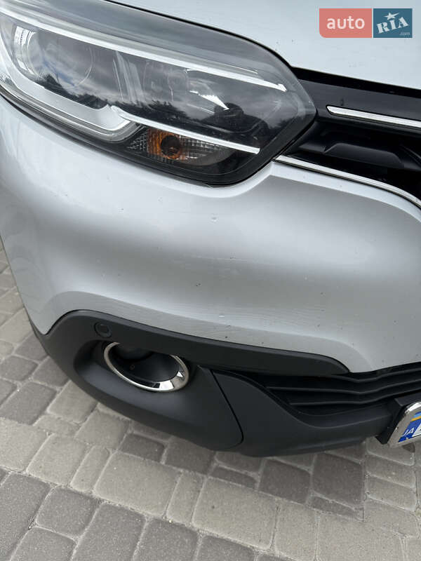 Внедорожник / Кроссовер Renault Kadjar 2017 в Киеве