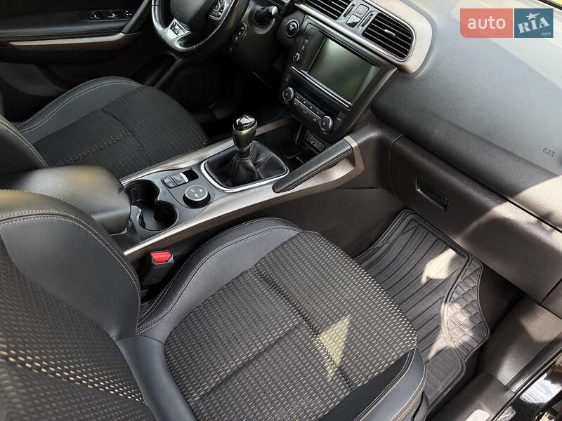 Позашляховик / Кросовер Renault Kadjar 2016 в Рівному