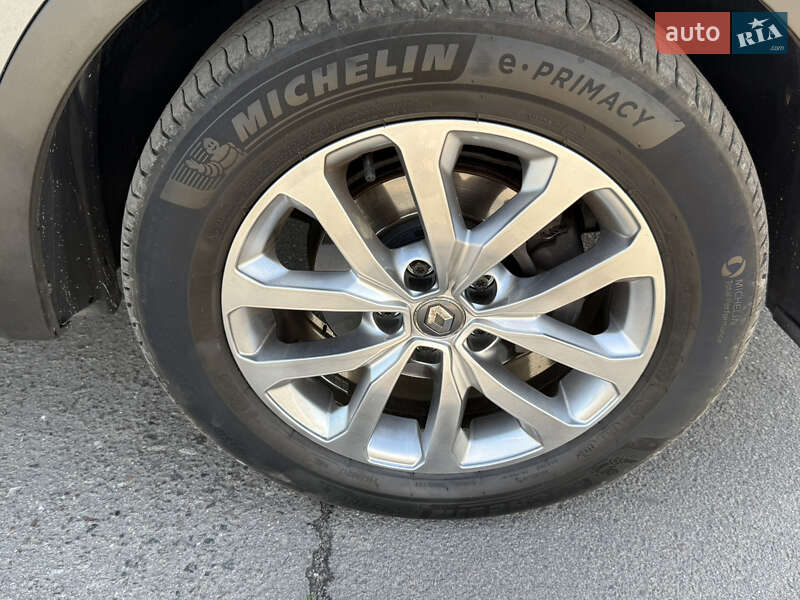 Внедорожник / Кроссовер Renault Kadjar 2019 в Дубно