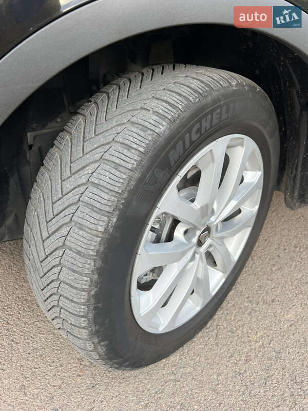 Внедорожник / Кроссовер Renault Kadjar 2019 в Ровно