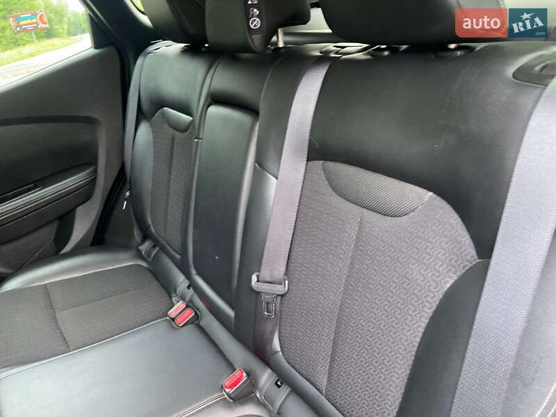 Позашляховик / Кросовер Renault Kadjar 2018 в Дубні