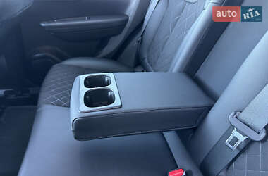 Внедорожник / Кроссовер Renault Kadjar 2019 в 