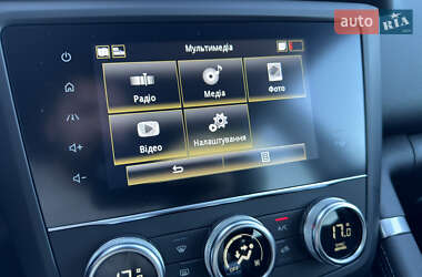 Внедорожник / Кроссовер Renault Kadjar 2019 в 