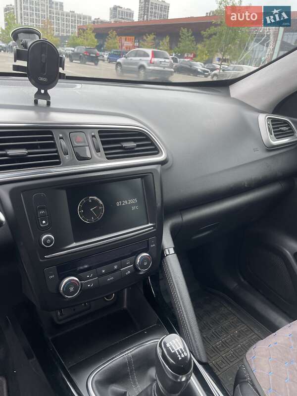 Внедорожник / Кроссовер Renault Kadjar 2017 в Киеве фото 8 Внедорожник / Кроссовер Renault Kadjar 2017 в Киеве