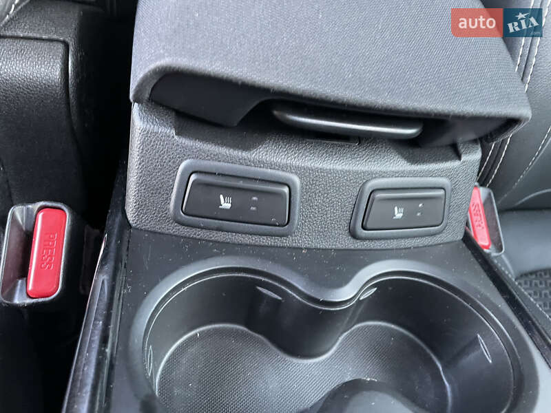 Внедорожник / Кроссовер Renault Kadjar 2018 в Дубно