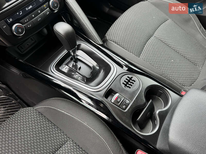 Внедорожник / Кроссовер Renault Kadjar 2015 в Ковеле