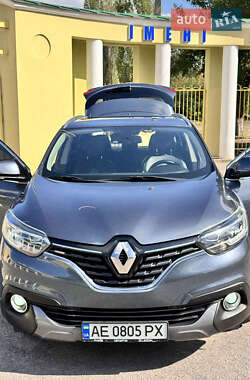 Внедорожник / Кроссовер Renault Kadjar 2016 в 