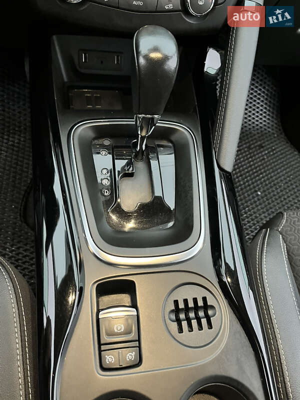 Позашляховик / Кросовер Renault Kadjar 2016 в Тернополі