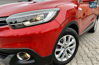 Позашляховик / Кросовер Renault Kadjar 2015 в  фото 34 Позашляховик / Кросовер Renault Kadjar 2015 в