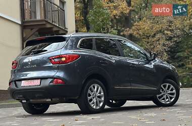 Внедорожник / Кроссовер Renault Kadjar 2016 в 