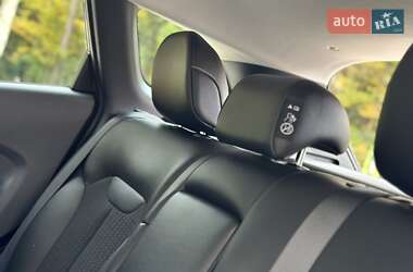 Внедорожник / Кроссовер Renault Kadjar 2016 в 