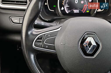 Позашляховик / Кросовер Renault Kadjar 2018 в  фото 32 Позашляховик / Кросовер Renault Kadjar 2018 в