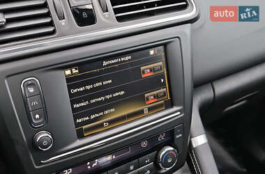 Позашляховик / Кросовер Renault Kadjar 2018 в  фото 44 Позашляховик / Кросовер Renault Kadjar 2018 в