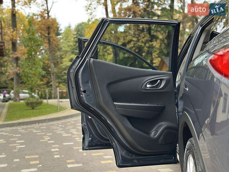 Позашляховик / Кросовер Renault Kadjar 2016 в Дрогобичі