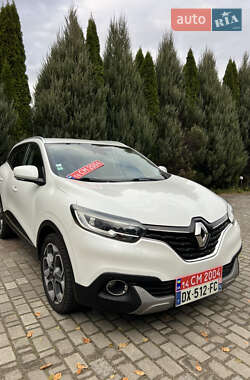 Внедорожник / Кроссовер Renault Kadjar 2015 в 