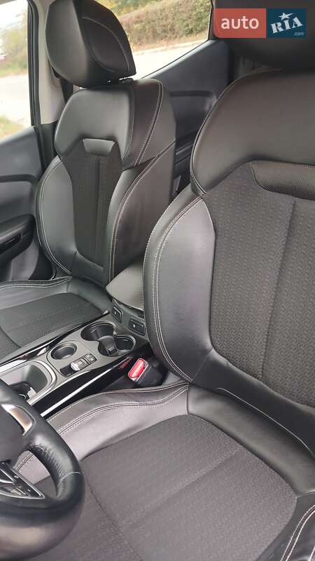 Позашляховик / Кросовер Renault Kadjar 2016 в Львові